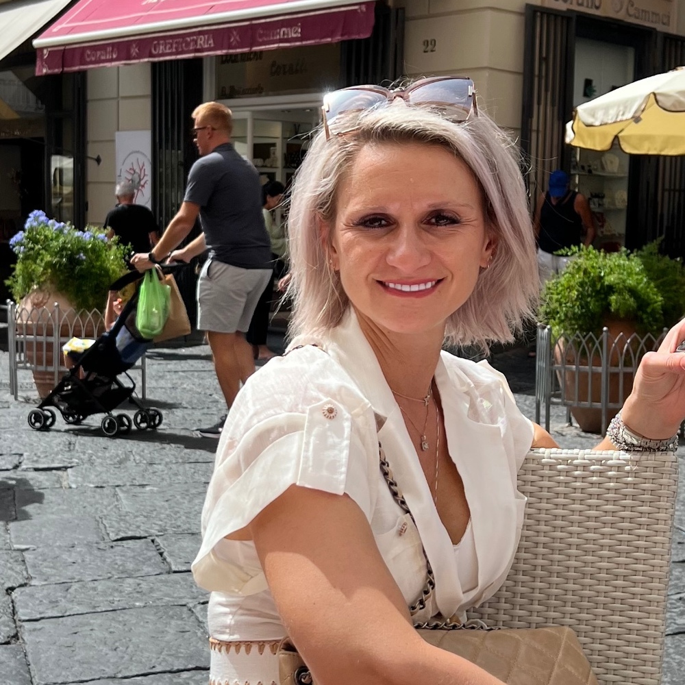 Meet your Posher, Ilonna